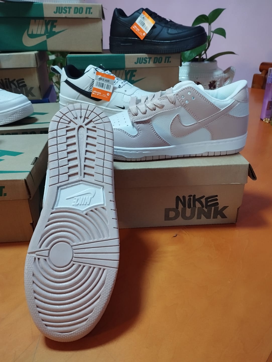 Customer photo review of Tenis Dunk Maquillaje Blanco Maquillaje