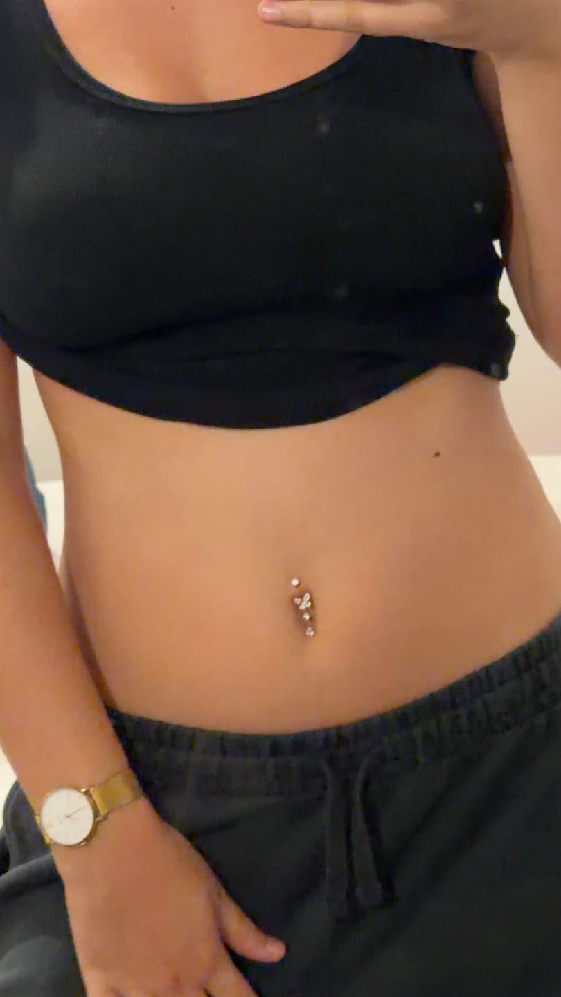 Customer photo review of Piercing Kayla