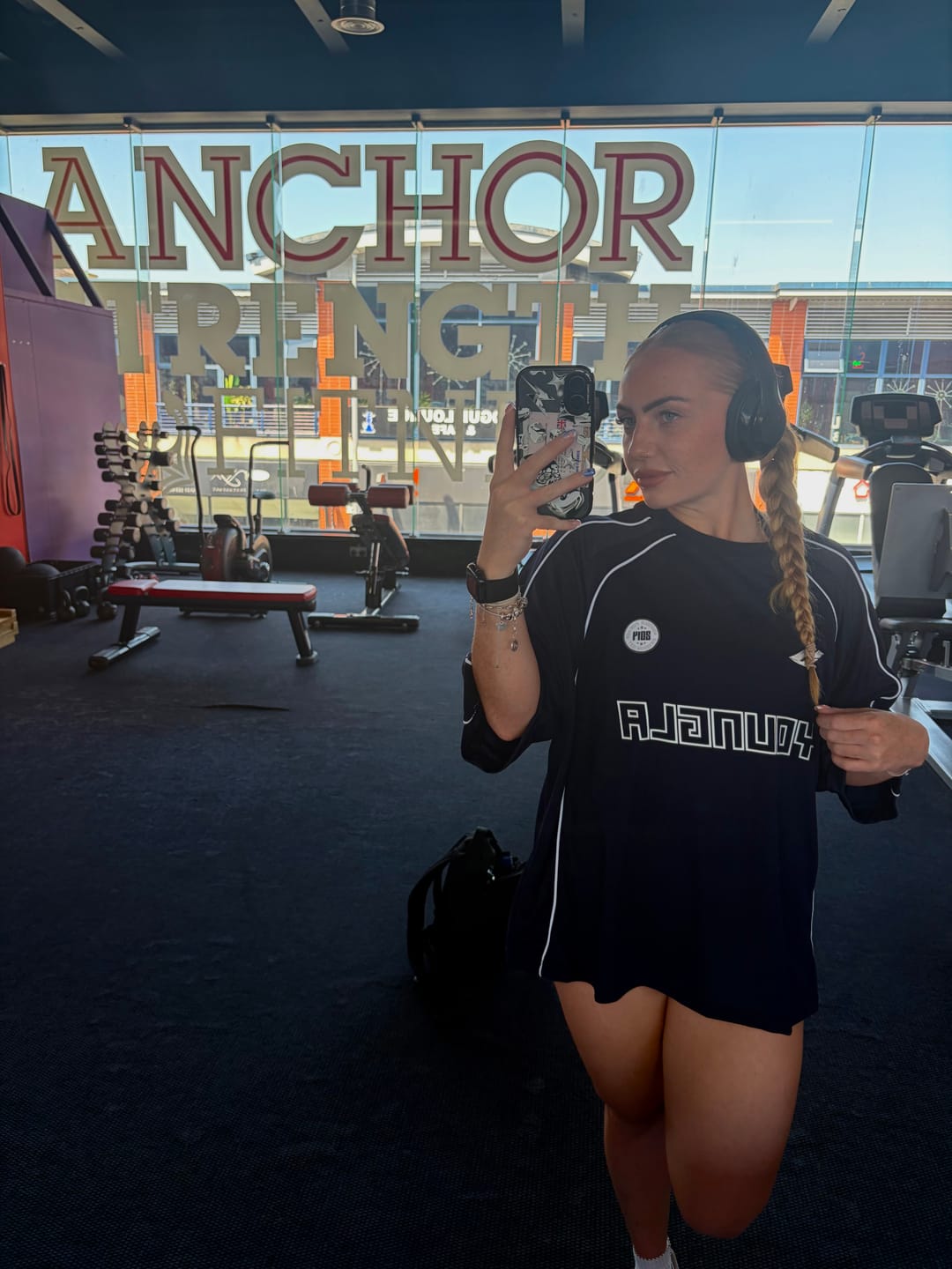 Customer photo review of W4329 Oversized Soccer Jersey