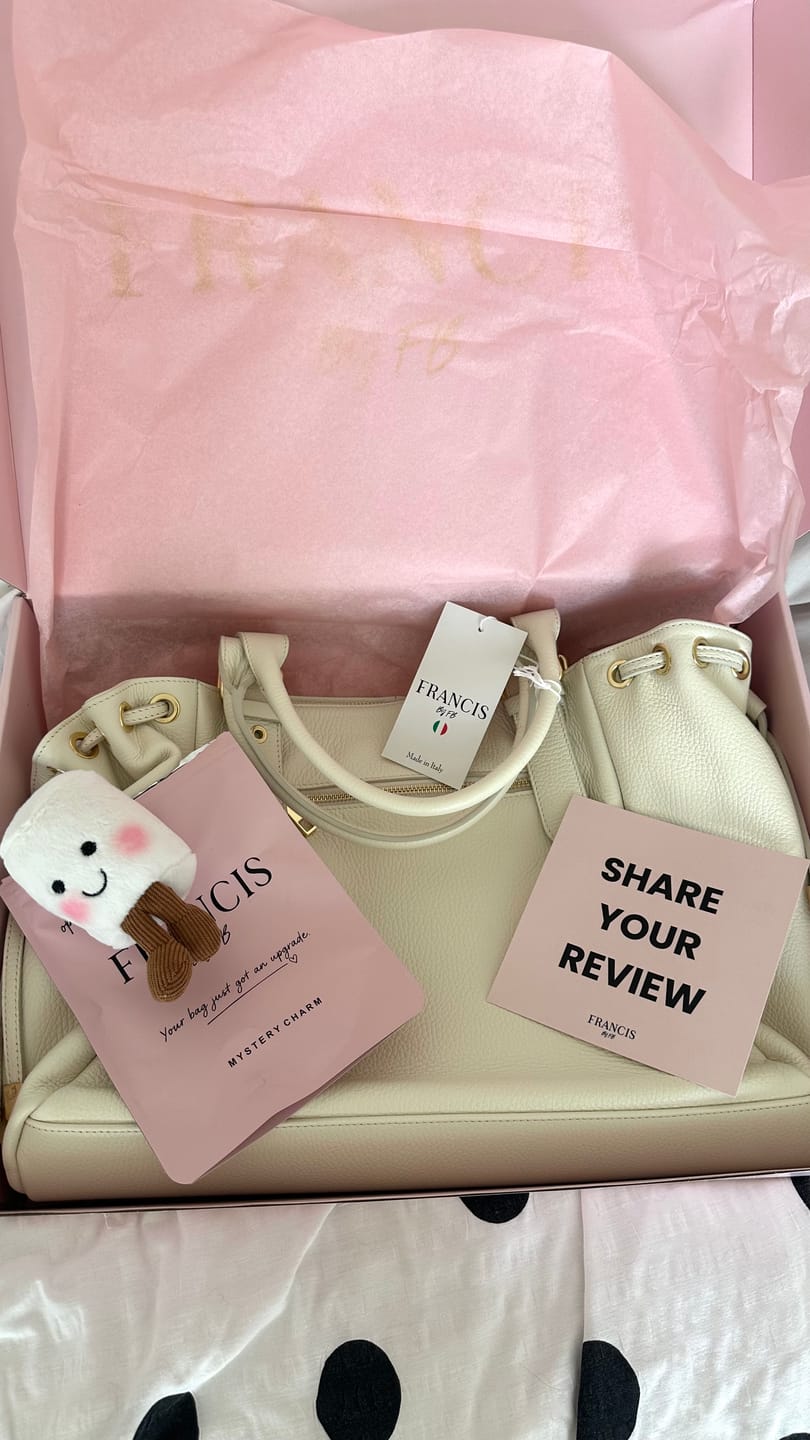 Customer photo review of Muse bag off white