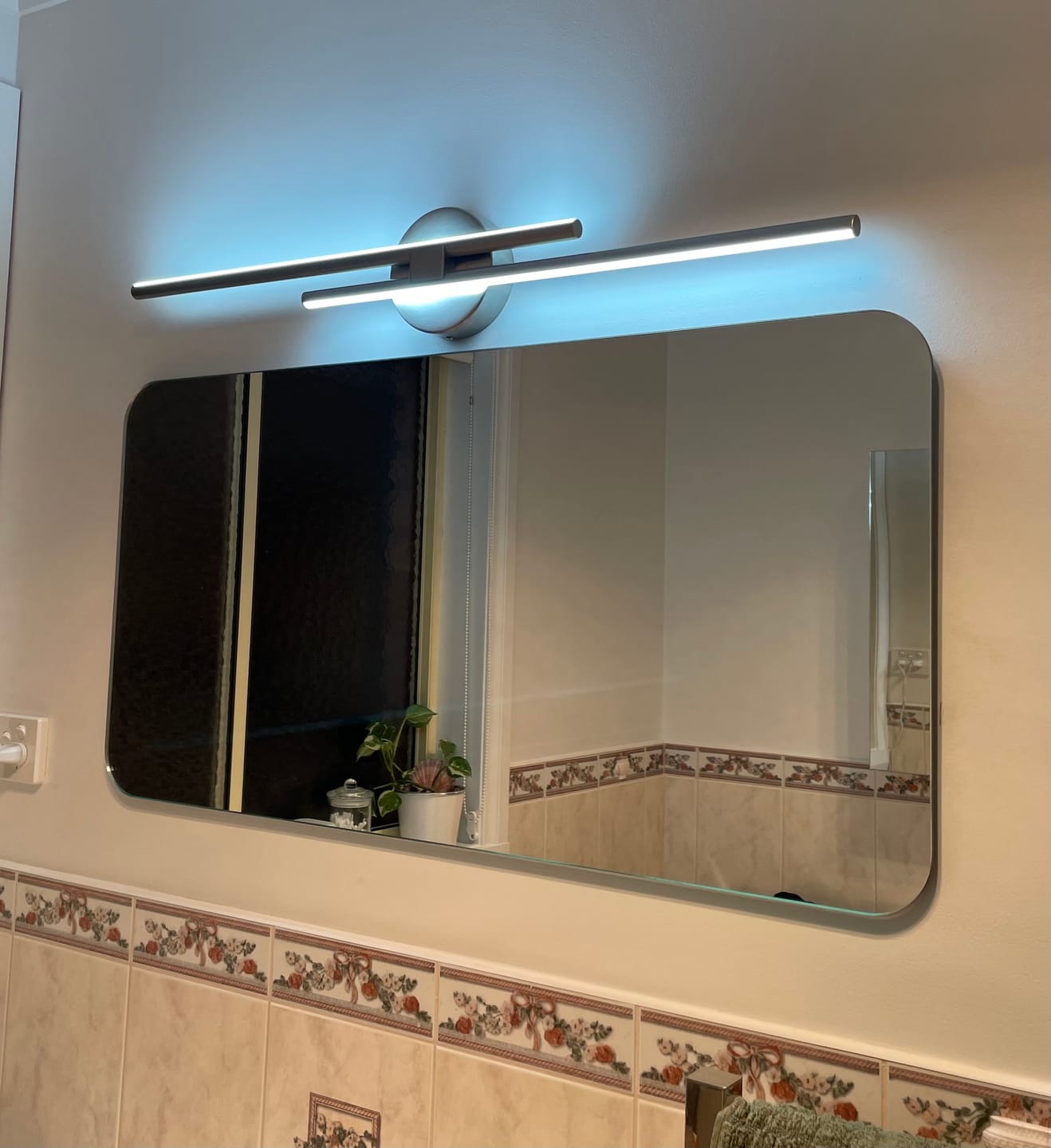 Customer photo review of Modern 2-Light Linear Striped Led Vanity Light In Cool Light
