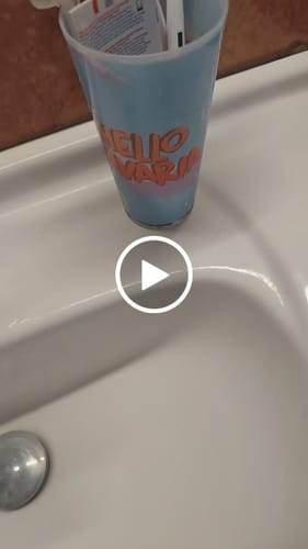 Customer video review of Sereni Pikkelysömör és Ekcéma Sampon