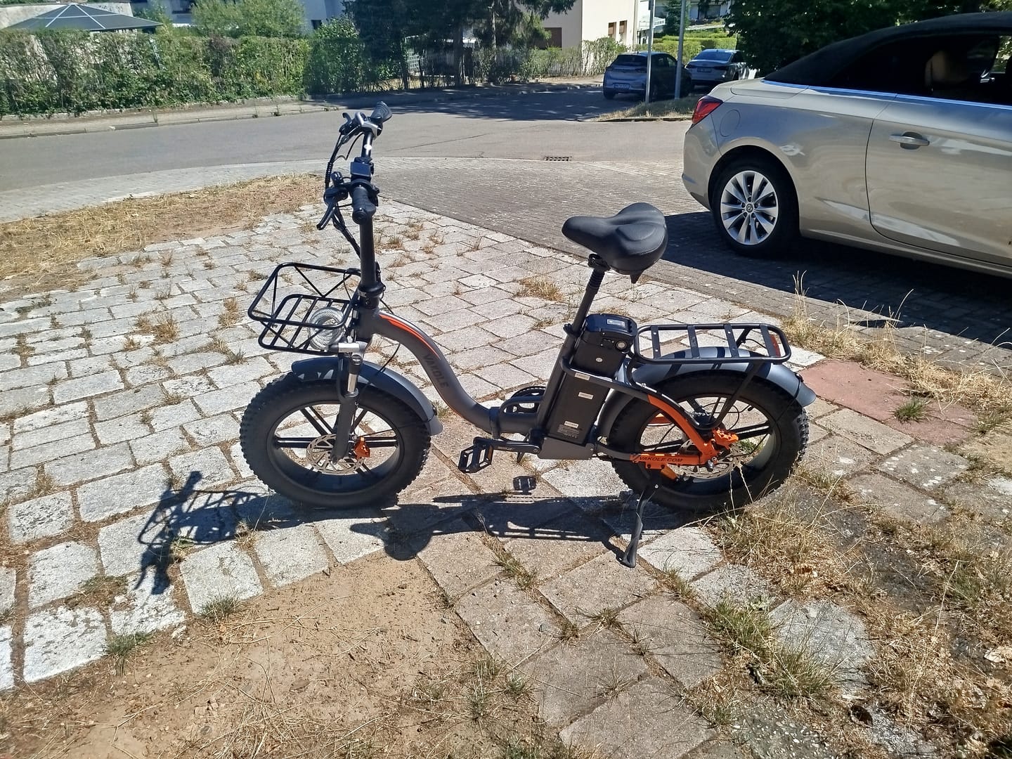 Customer photo review of Vakole Y20 Pro 20" Fat Bike 1440Wh Foldable Step-through E-bike 48V 30Ah Battery