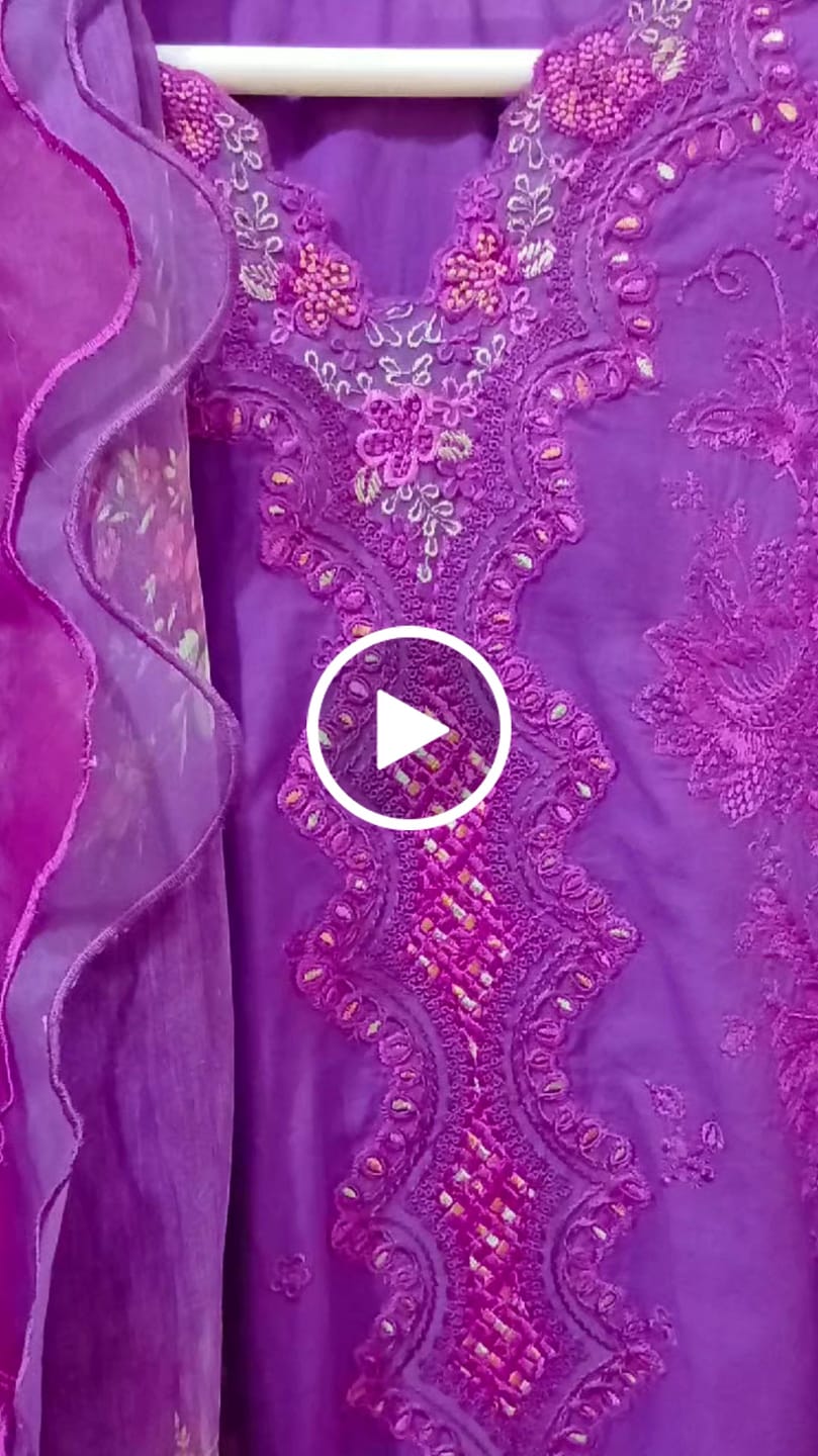 Customer video review of Iris