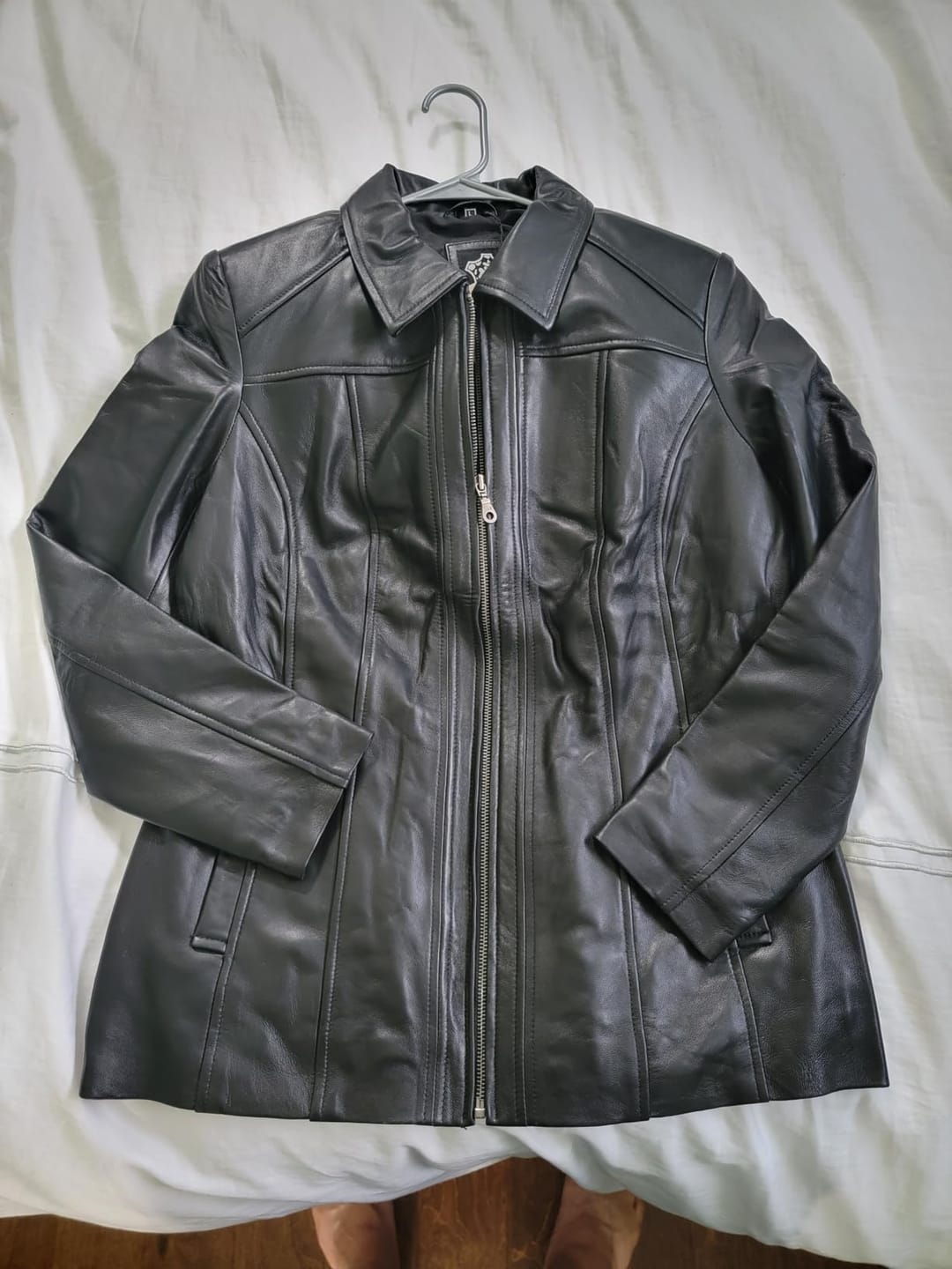 Customer photo review of Marsha Women's Shirt-Collar Black Leather Car Coat