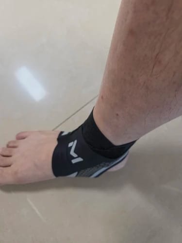 Customer photo review of Restora Plantar Fasciitis Relief Wrap