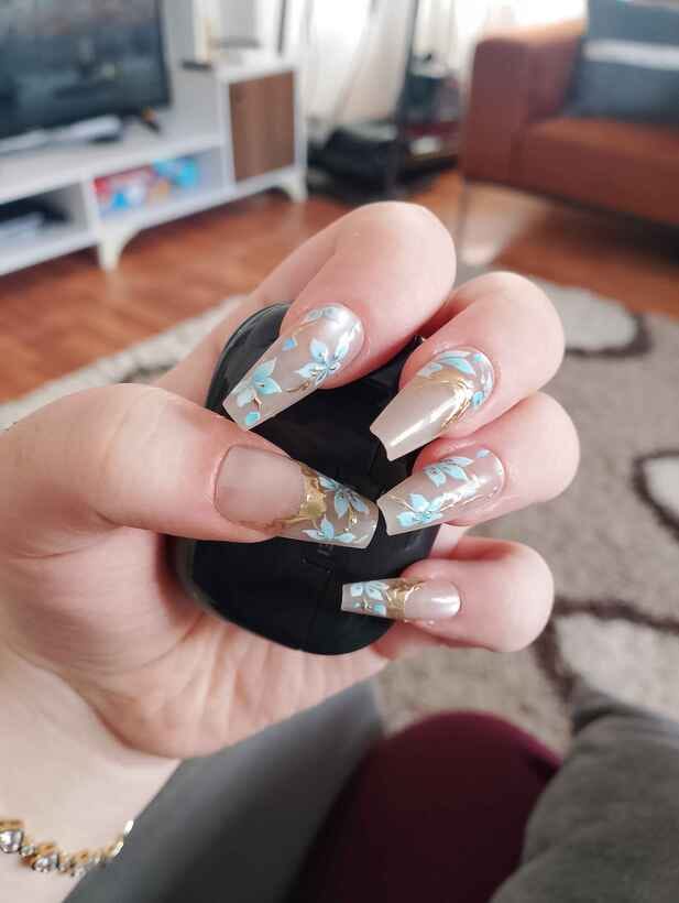 Customer photo review of 10'lu Ten Rengi Uzun Balerin UBL1485 Tekrar Kullanılabilir El Yapımı Protez Takma Tırnak