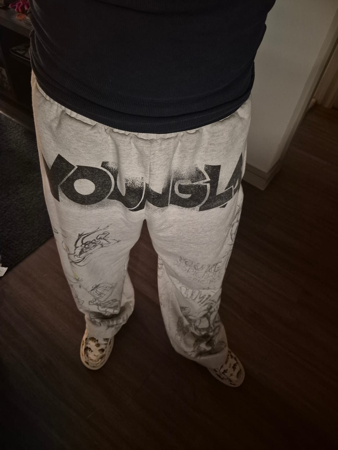 Customer photo review of 2183 - Looney Tunes Squad Sweats