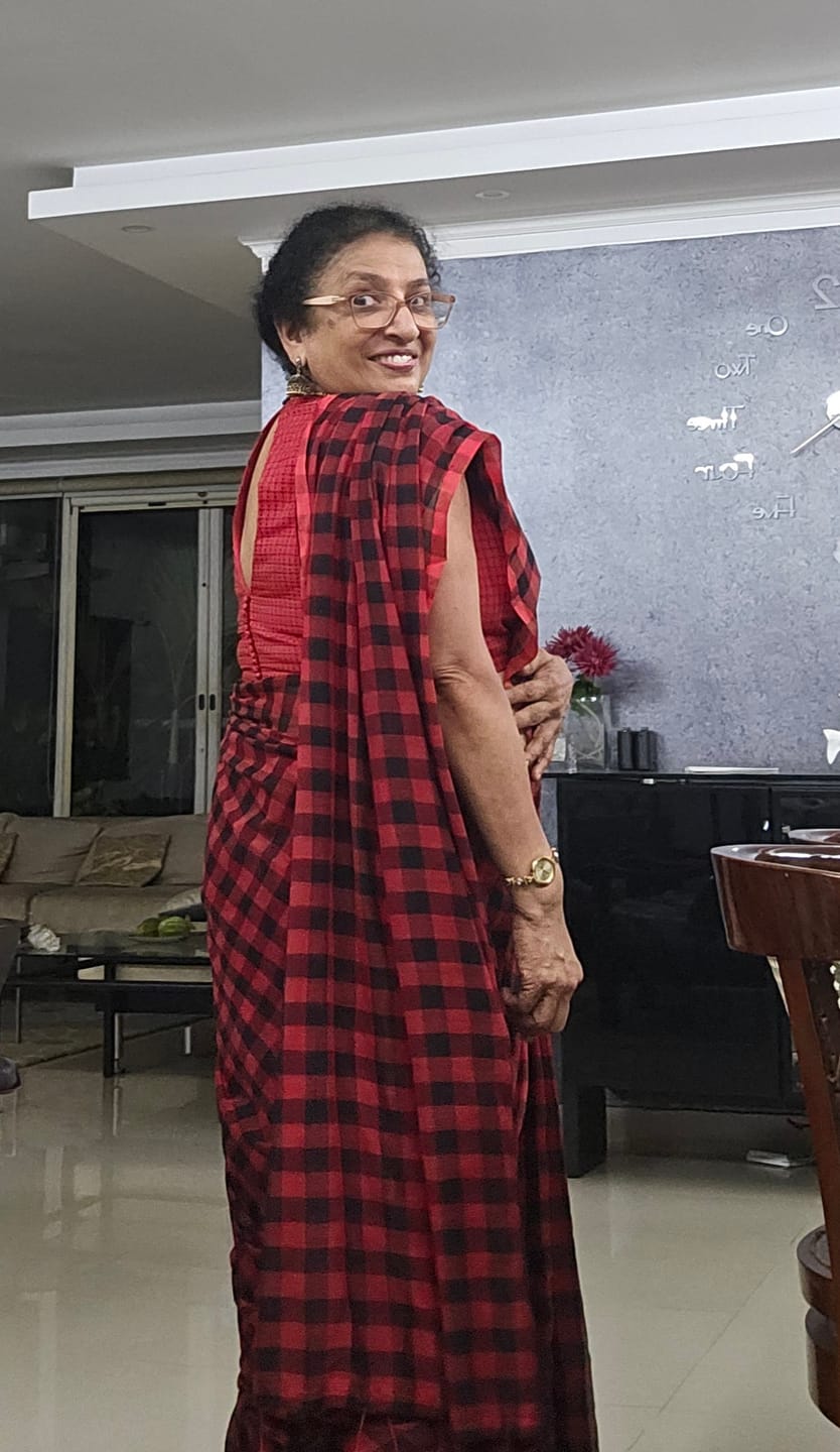 Customer photo review of Surongona Mul Cotton Saree