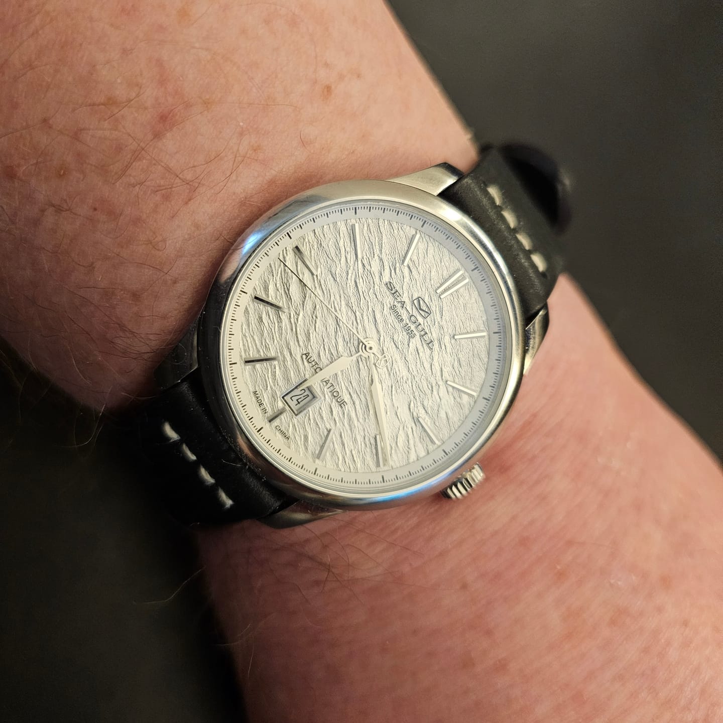 Customer photo review of Extraordinary Series Snowflake Dial Ultra-thin Dress Watch 40mm