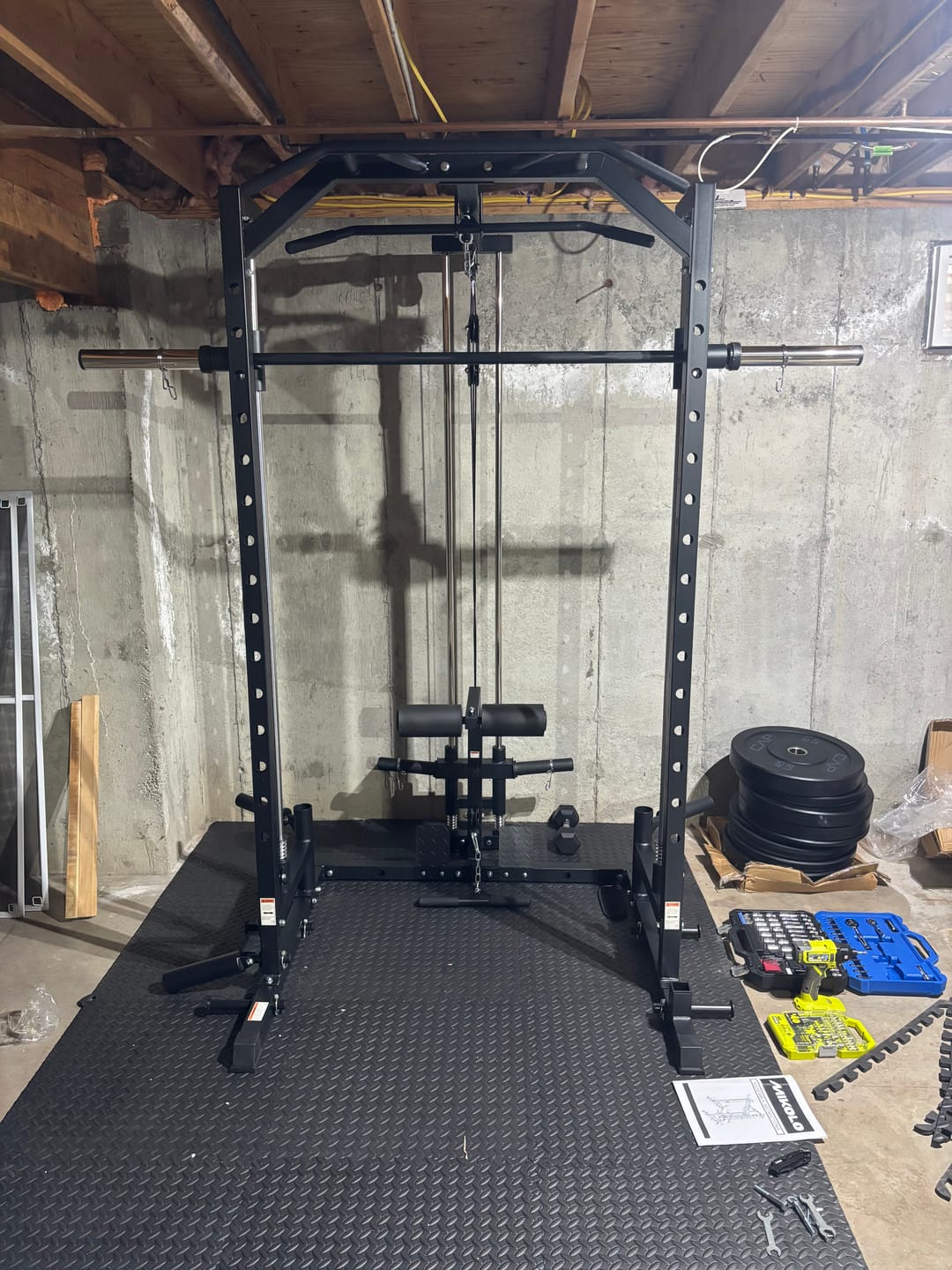 Customer photo review of M1-2.0 Space Saving Smith Machine Squat Rack with Lat Pull down