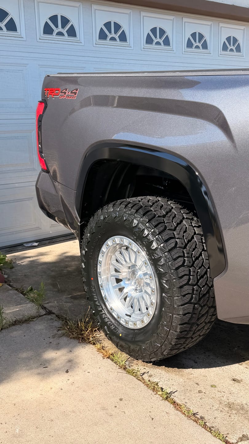 Customer photo review of Shine Supply 32oz. Labels
