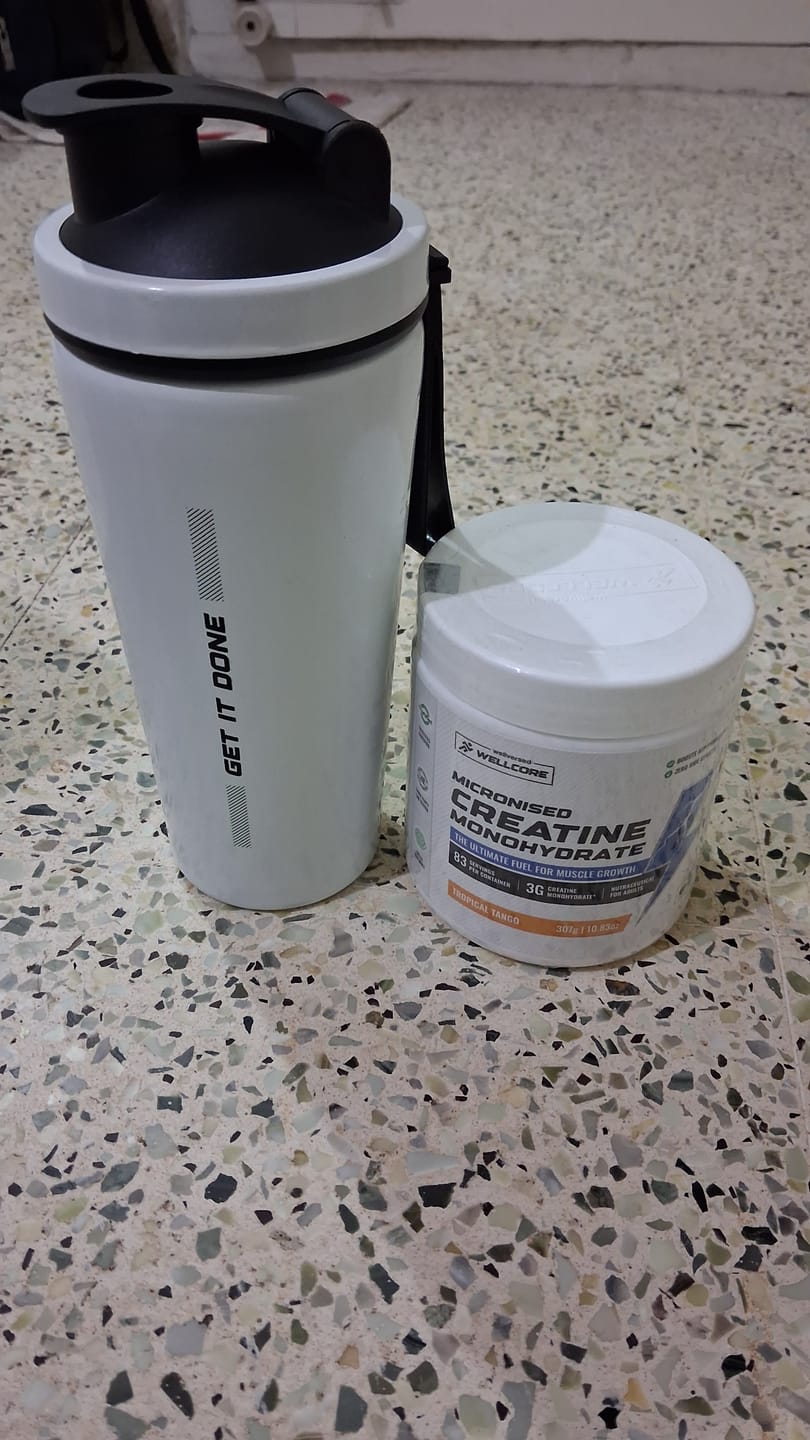 Customer photo review of Wellcore - Micronised Creatine Monohydrate (83 Servings, Tropical Tango) + Premium Steel Shaker