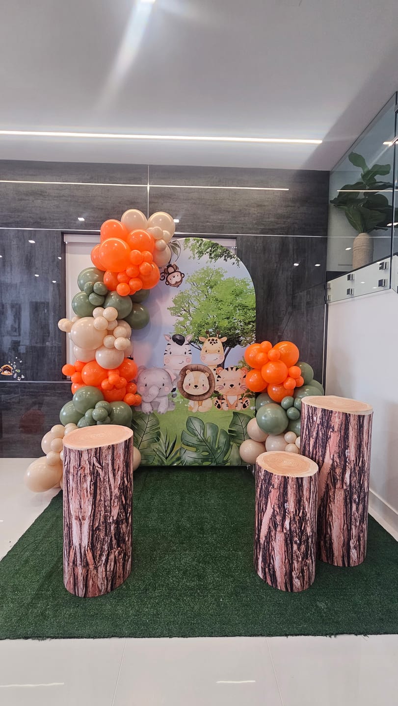 Customer photo review of 4*7Ft Aluminum Arch Backdrop Stand For Birthday Wedding Party Decoration