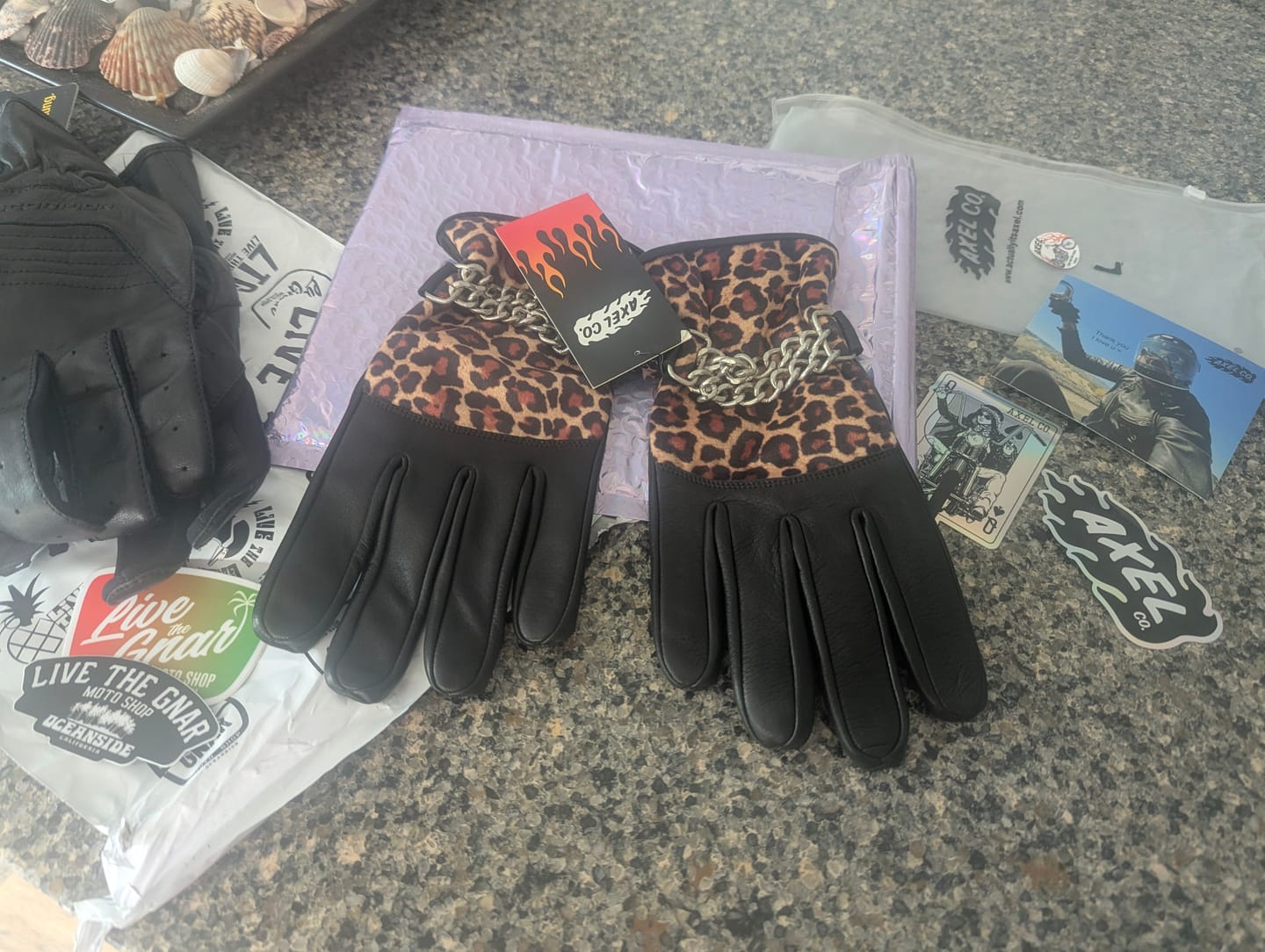 Customer photo review of Cheetah Chain Gloves