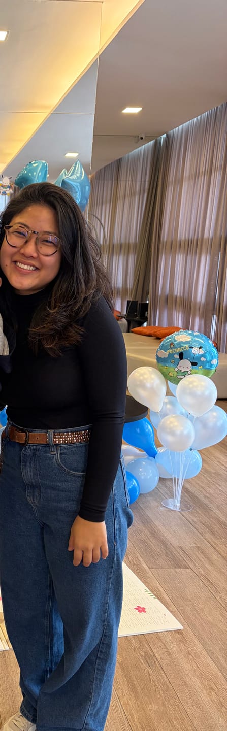 Customer photo review of Calça Jeans Reta Mandacaru Azul Escuro