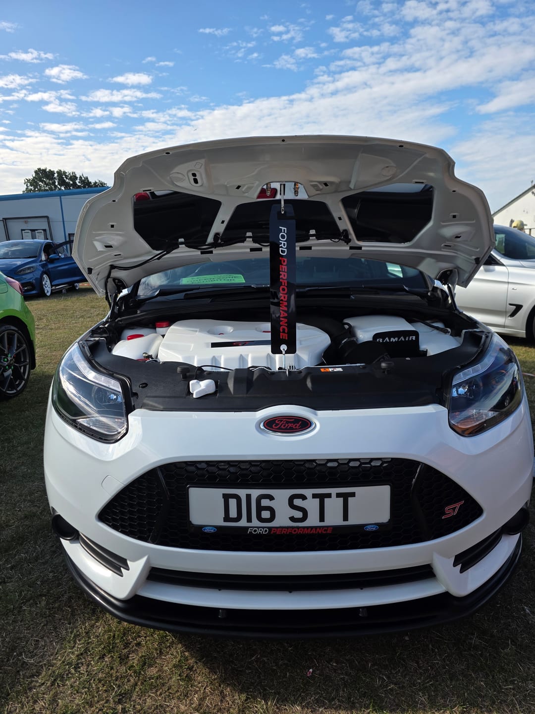 Customer photo review of Genuine Ford Oil Dipstick - Focus MK3/3.5 Petrol ST/RS