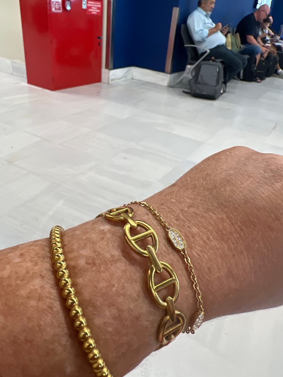 Customer photo review of Elegance Deluxe Armreif 18K Vergoldet