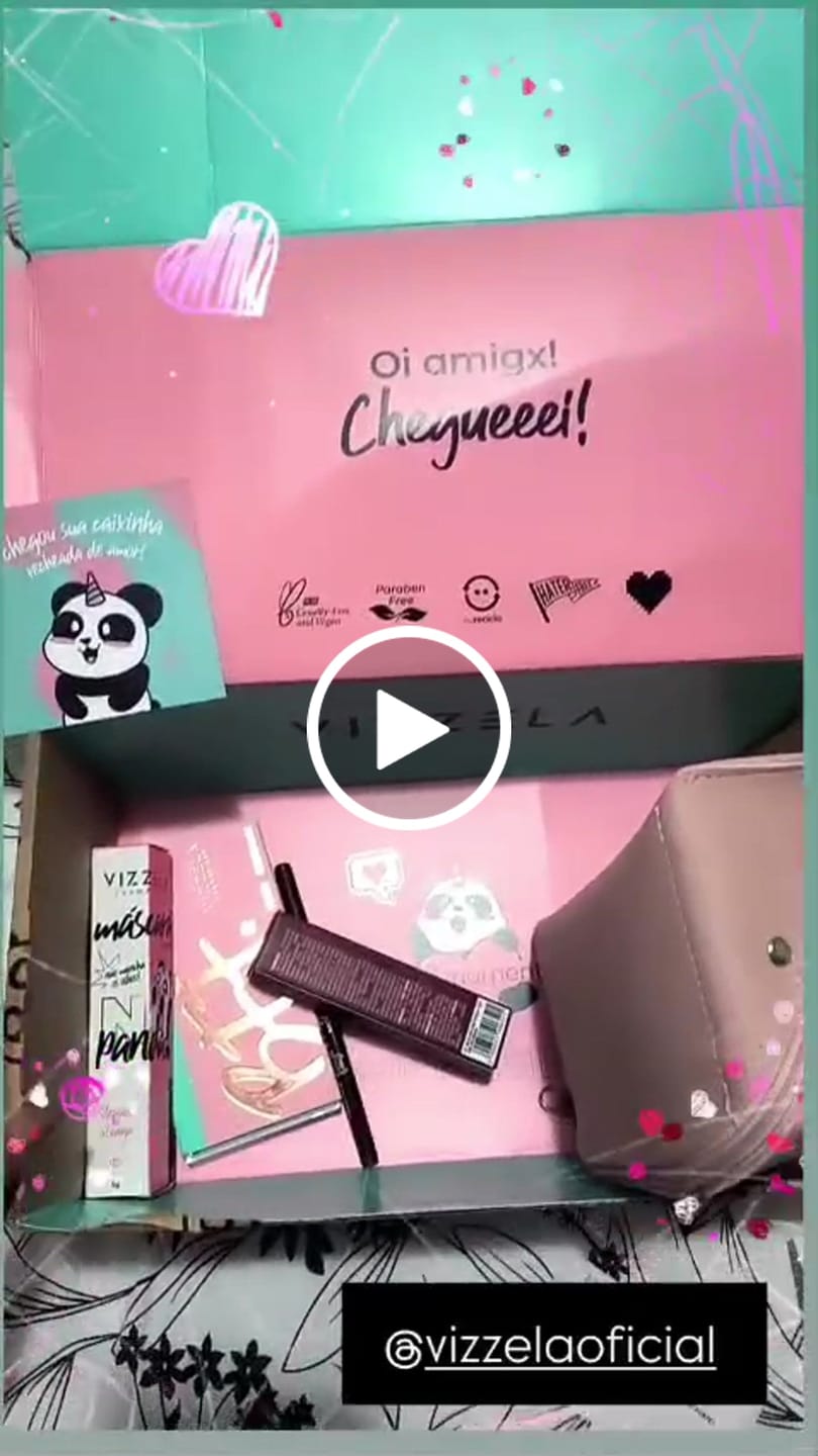 Customer video review of Máscara Para Cílios No Panda Vizzela - Preta