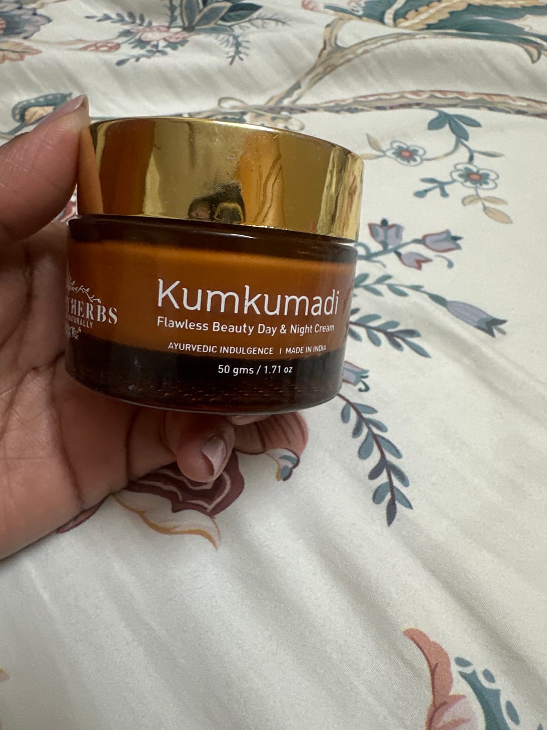Customer photo review of Kumkumadi Flawless Beauty Day & Night Cream