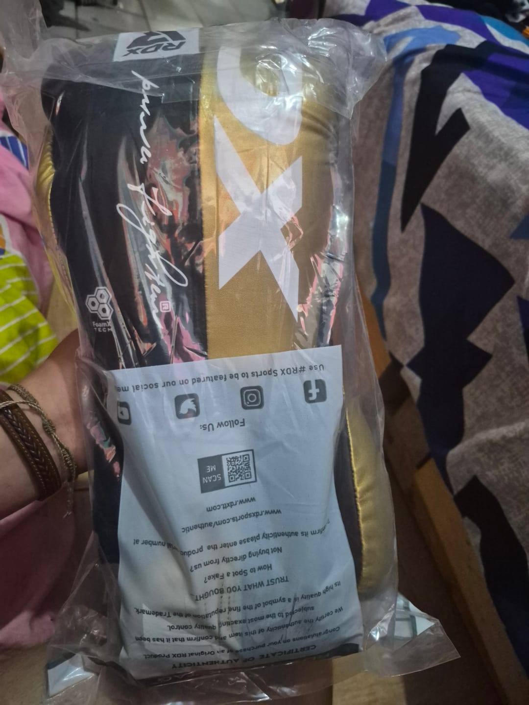 Customer photo review of Guantes de Boxeo F4