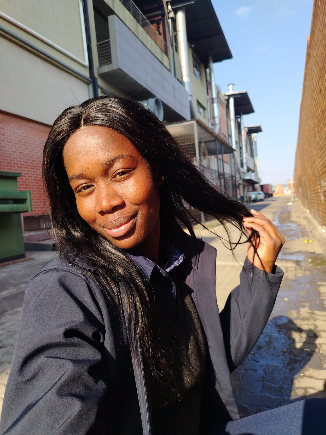 Customer photo review of SPECIAL - Brazilian 4x4 Straight Wig plus Free Lux Travel Bag