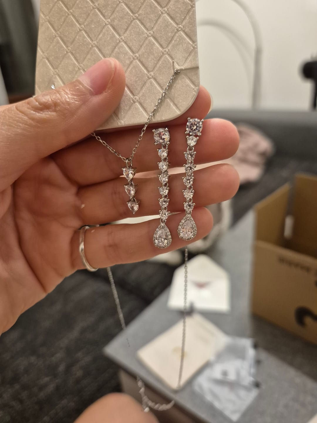 Customer photo review of Collar Amores