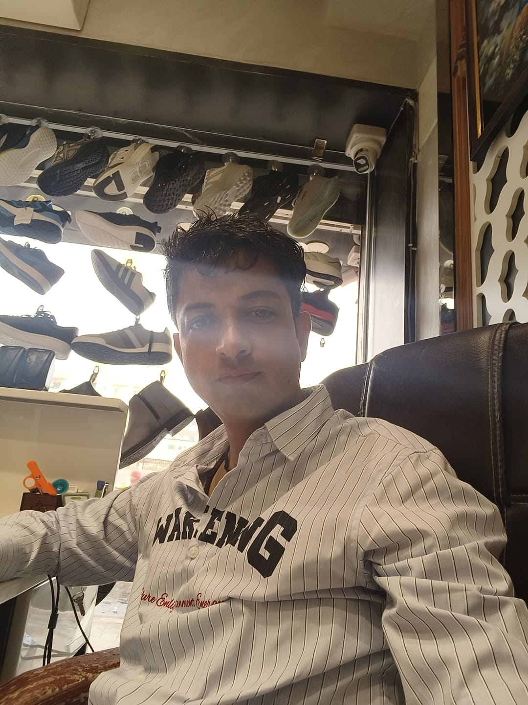 Customer photo review of Blue Lightweight Printed Stripe Shirt