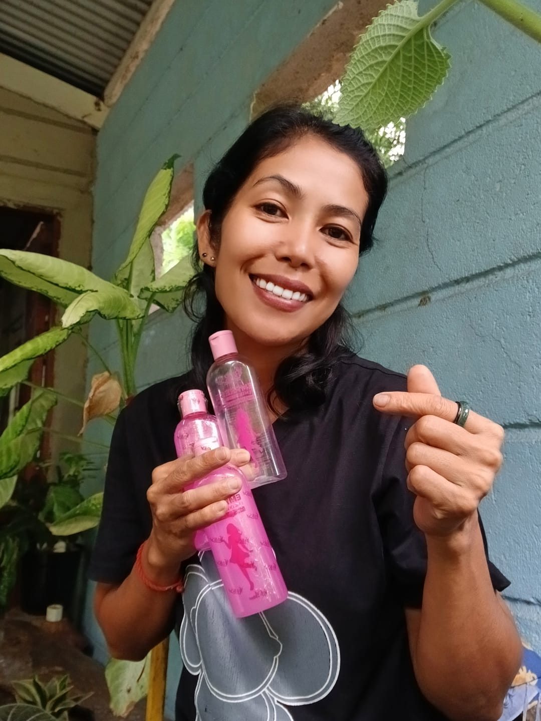 Customer photo review of BMRS INTIMATE WASH Fresh All Day for Women Empress 150ml