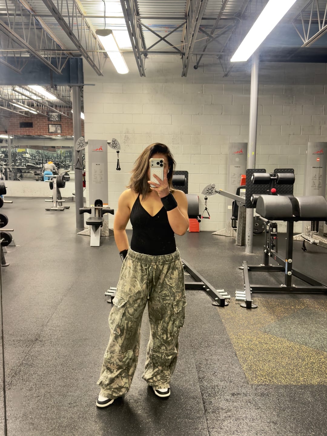 Customer photo review of 2033 - Heritage Cargo Sweats