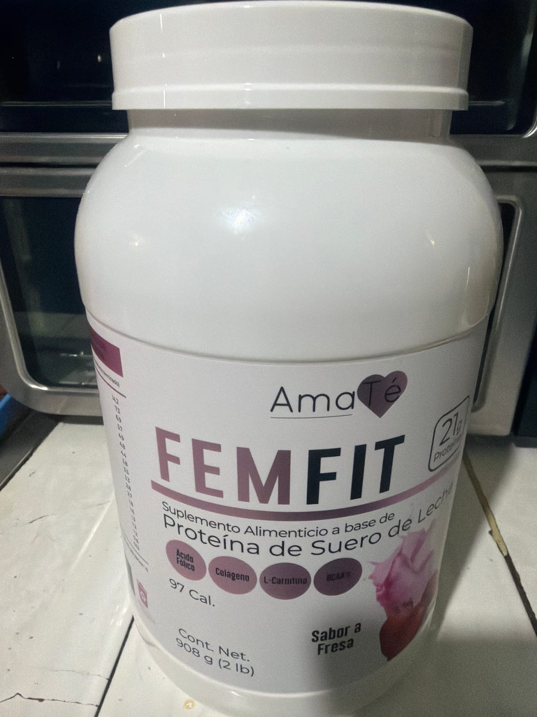 Customer photo review of Proteína FEMFIT