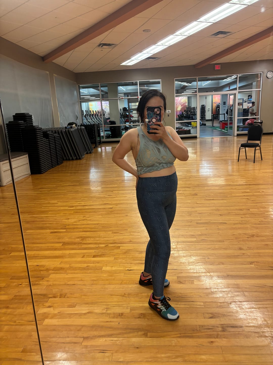 Customer photo review of Dale-Z High Waisted Ankle Leggings - Denim