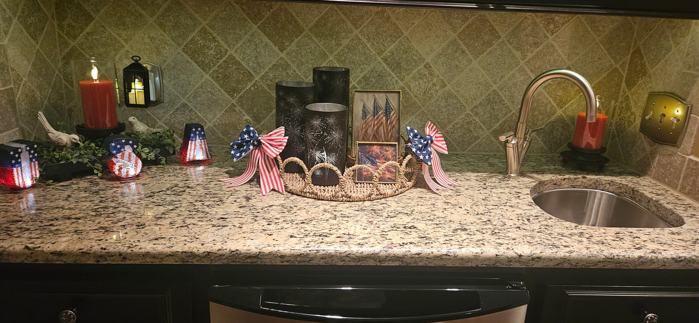 Customer photo review of Fendrix Seagrass Tray