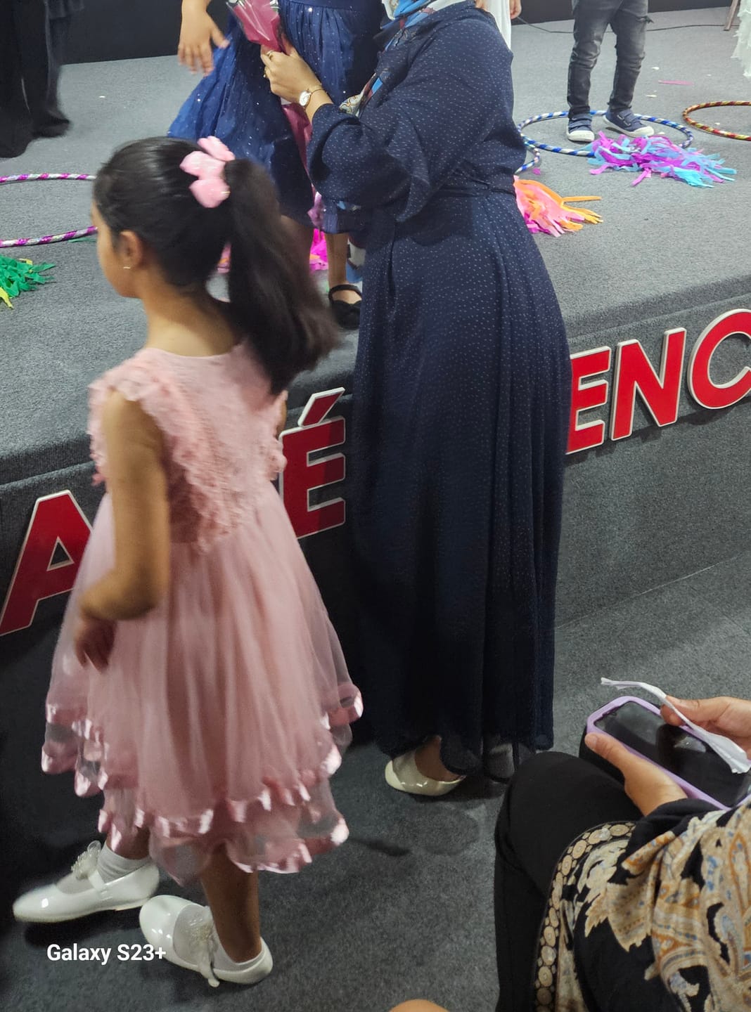 Customer photo review of Robe Élina – Gris Graphite