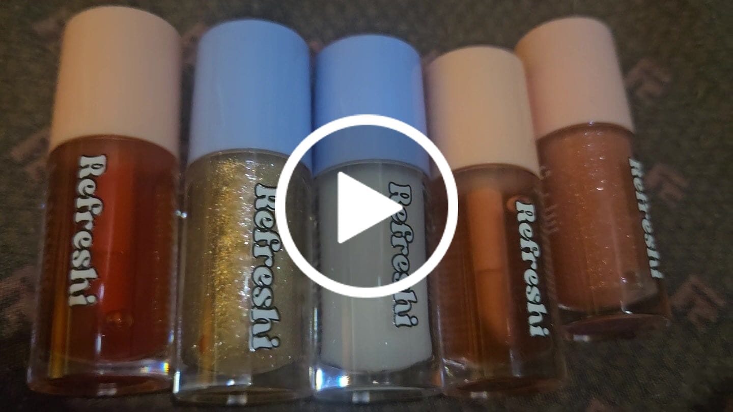 Customer video review of MINI MYSTERY LIP OIL *exclusivité live Tiktok