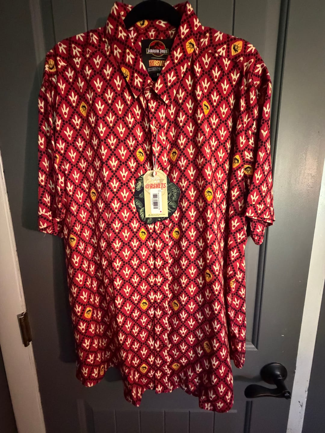 Customer photo review of Jurassic Park "The Past Preserved" – Bamboo Short Sleeve Shirt