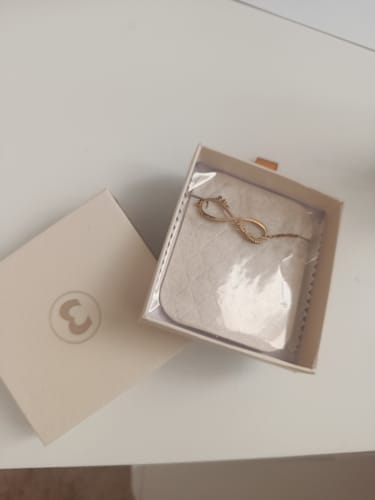 Customer photo review of Pulsera Infinito - Personalizado