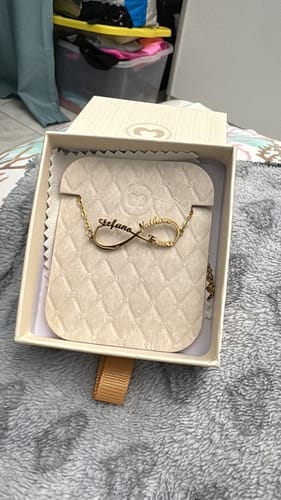 Customer photo review of Pulsera Infinito - Personalizado
