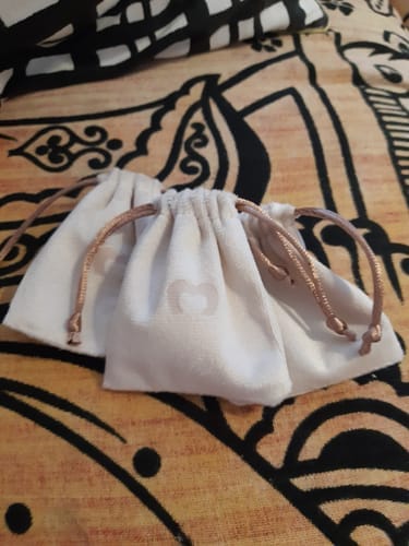 Customer photo review of Bolsita Regalo Sweet Beige