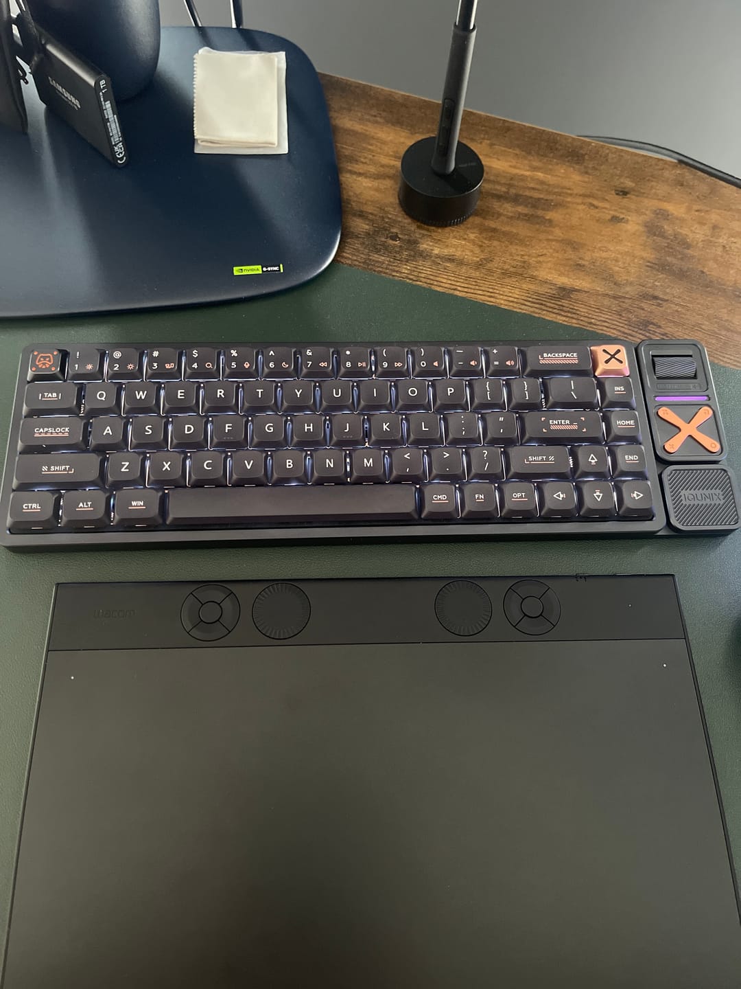 Customer photo review of IQUNIX Magi65 Aluminum Low Profile Mechanical Keyboard