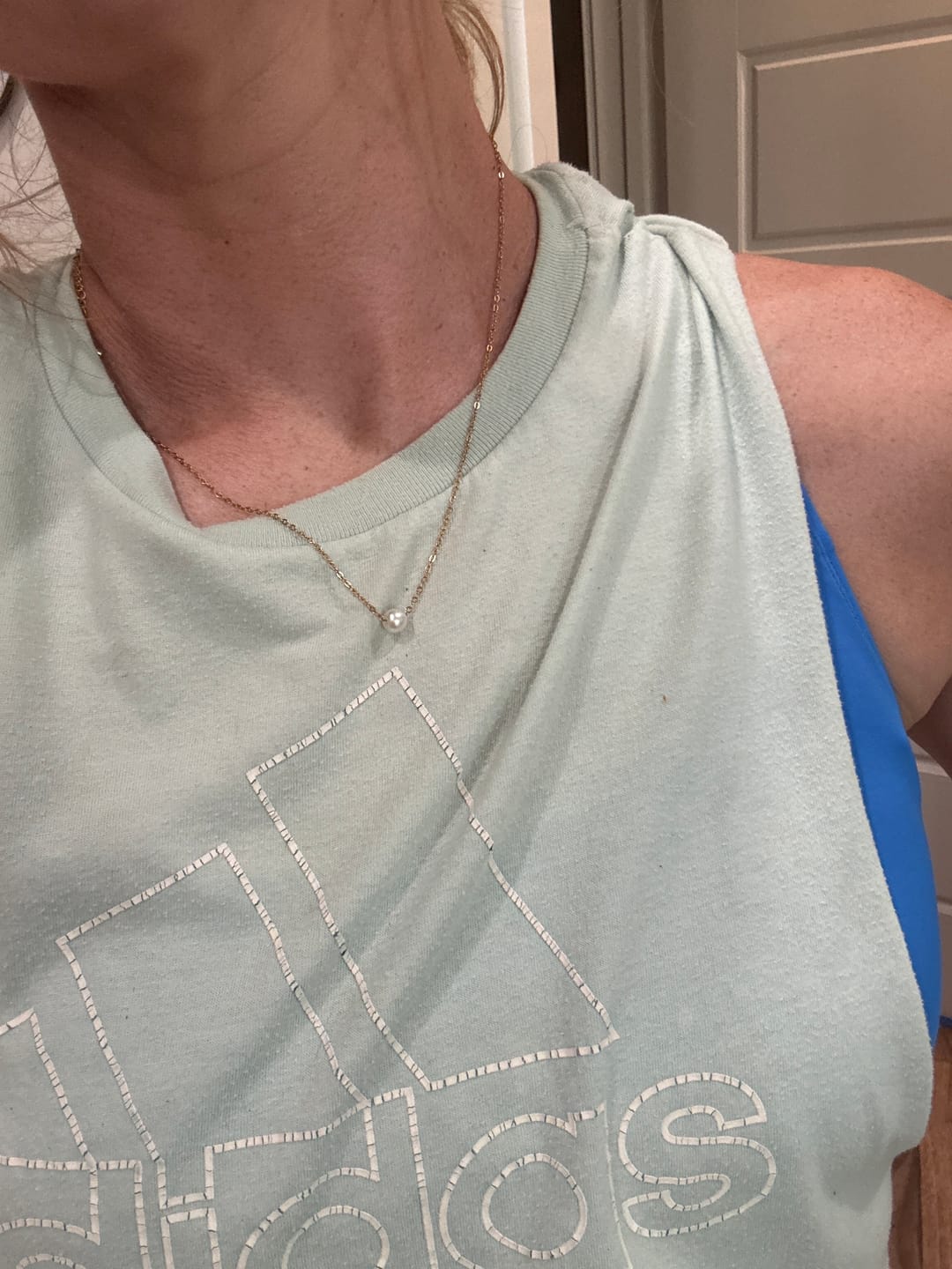 Customer photo review of Solitaire Gold Pearl Necklace