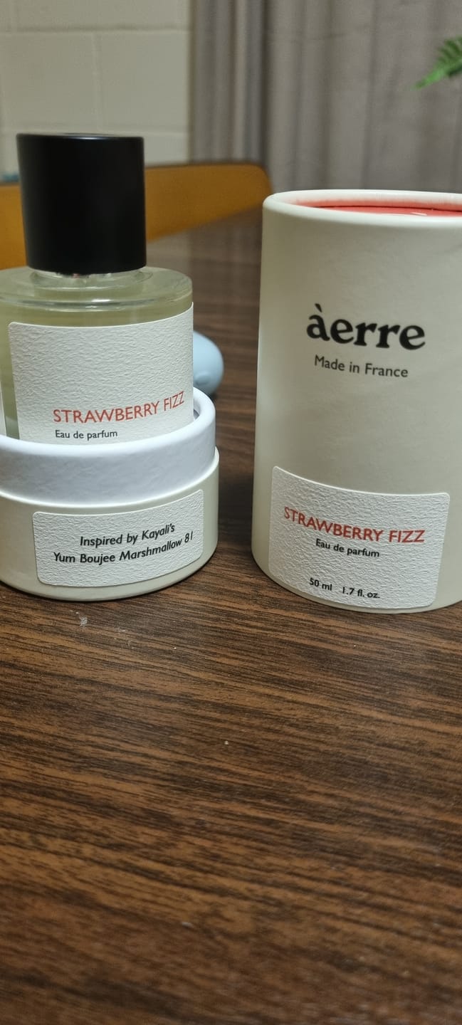 Customer photo review of Strawberry Fizz