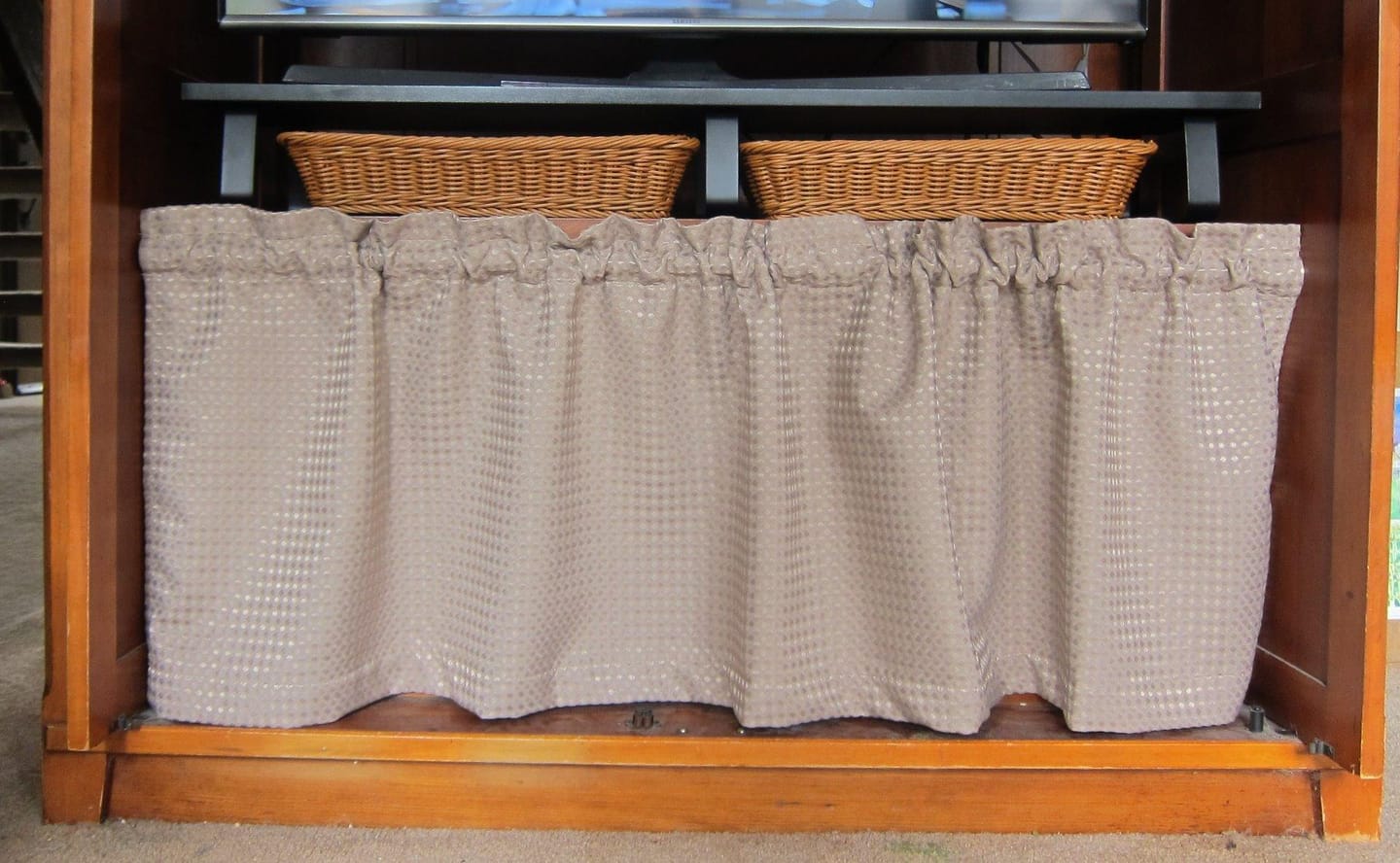 Customer photo review of Solid Waffle Weave Rod-Pocket Valance