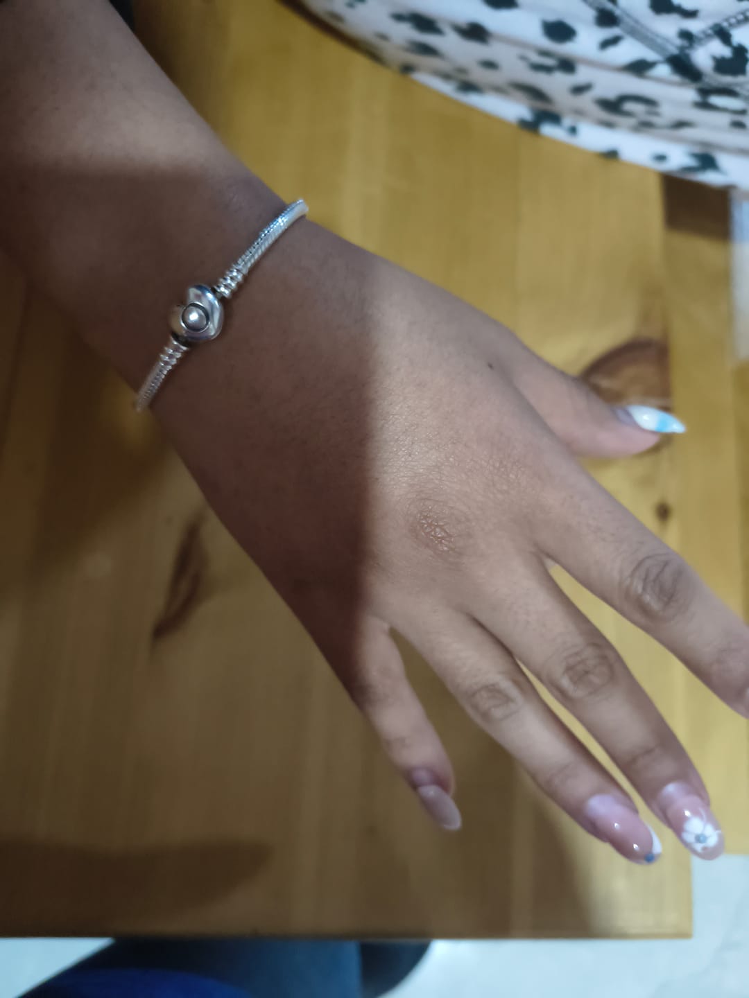 Customer photo review of PULSERA BRAZALETE PANDORA MOMENTS CORAZON PLATA .925 + KIT DE REGALO