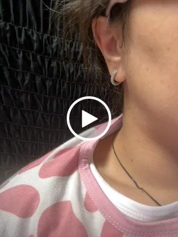 Customer photo review of Pendientes Aros Bolitas