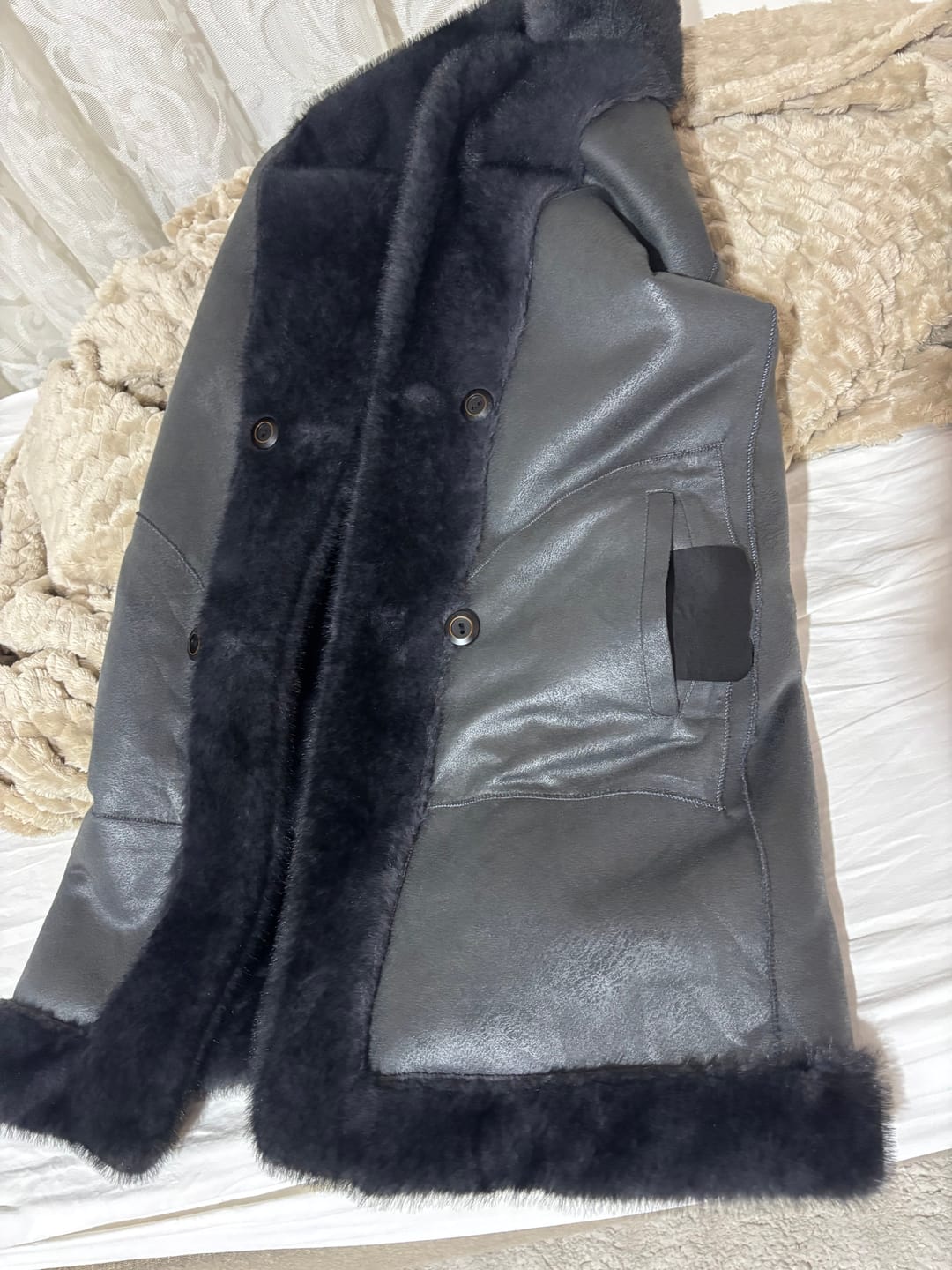 Customer photo review of BILSON™ Çift Taraflı Vizon Kaban