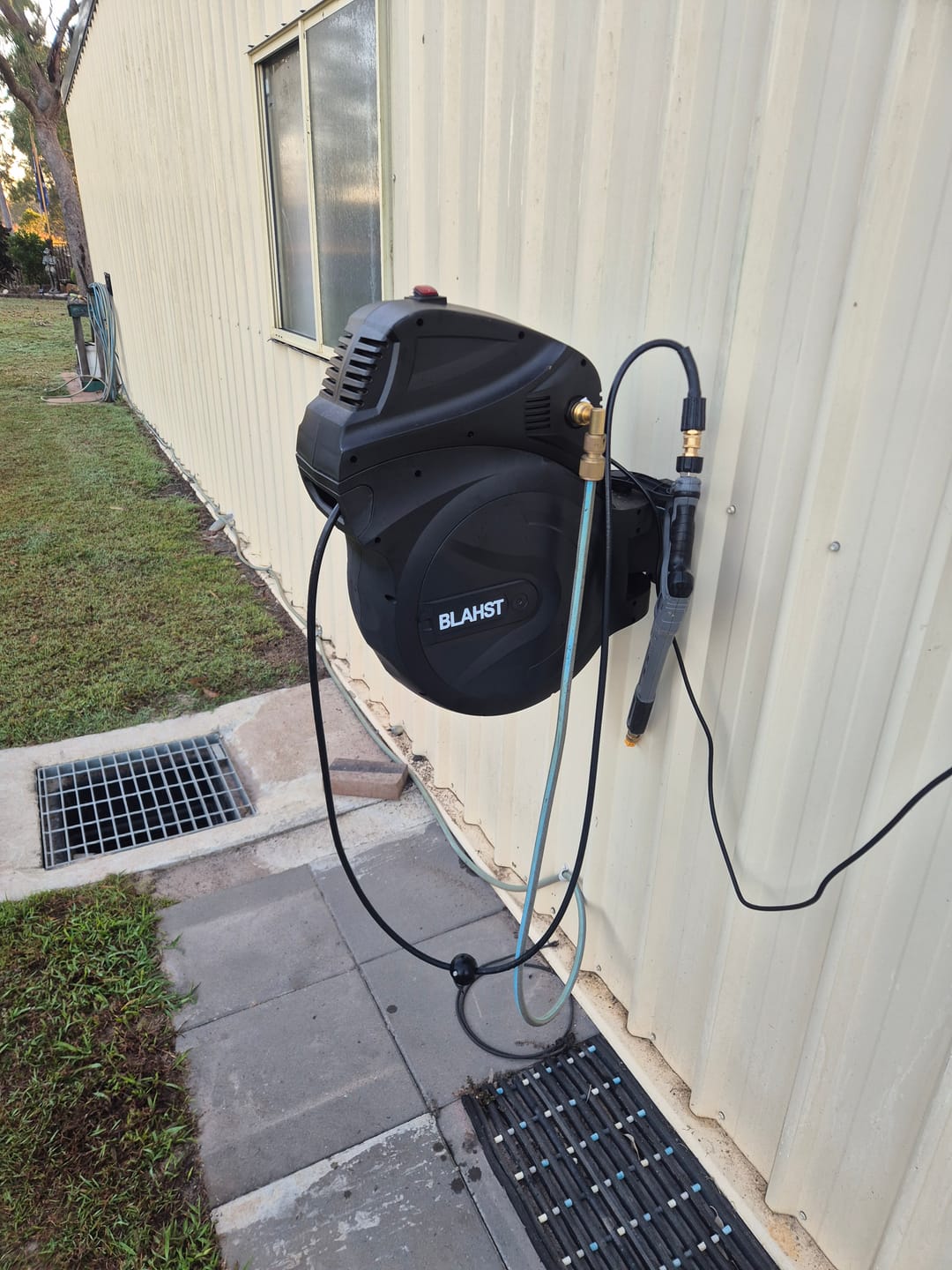 Customer photo review of R30 Wall-Mounted Pressure Washer