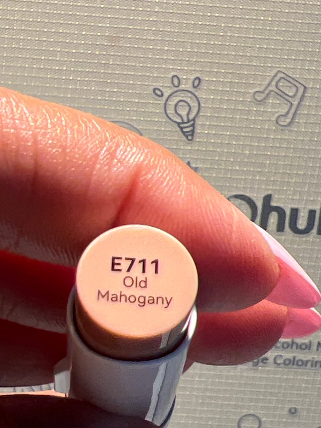 Customer photo review of Ohuhu Honolulu B E711 (Replace R27) Individual Marker, Brush & Fine