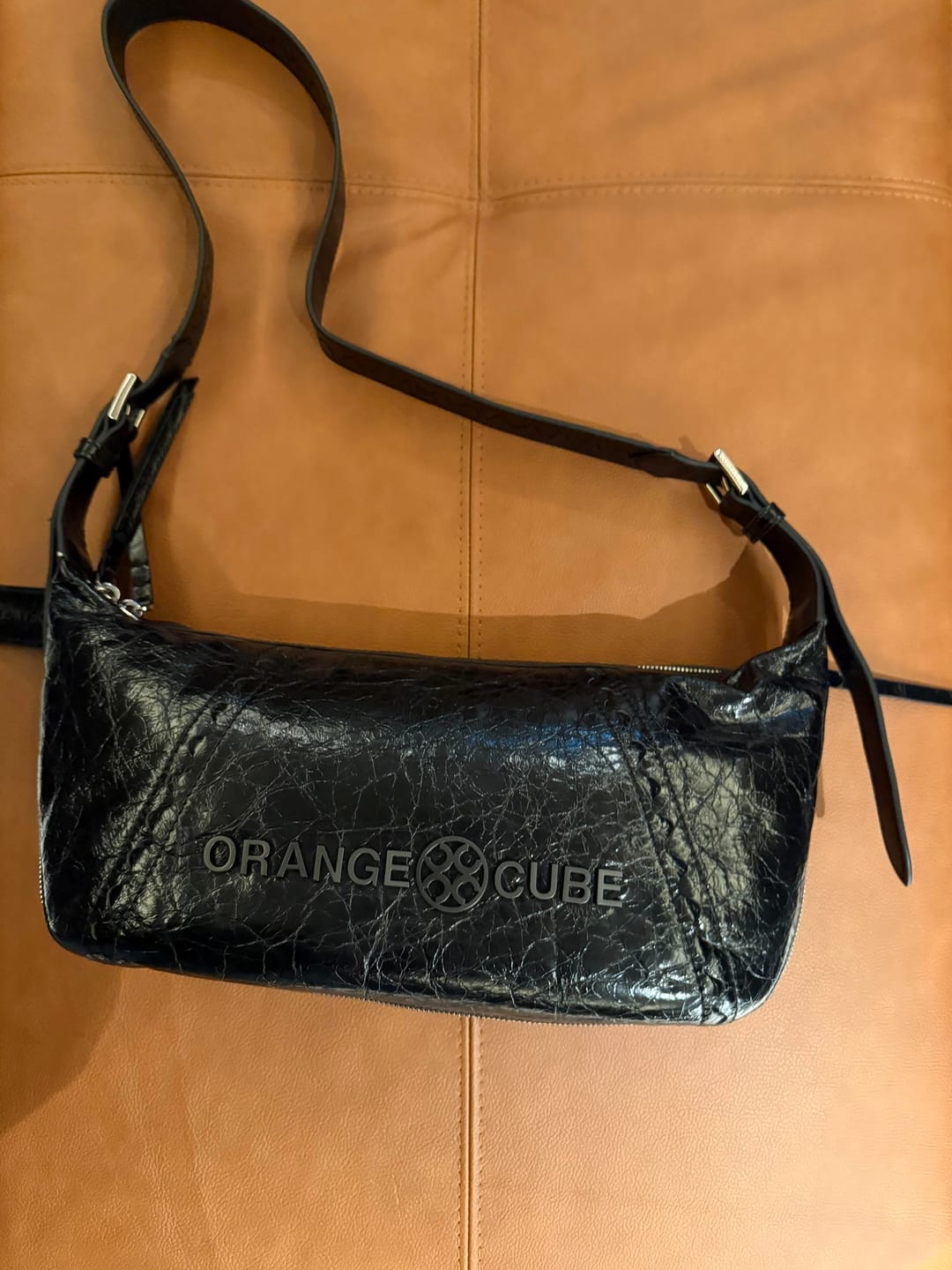 Customer photo review of Metropolitan Hobo Bag - Black Gloss
