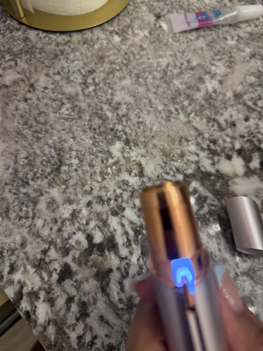 Customer photo review of Lumi™ Kompaktiškas elektrinis veido ir odos skustuvėlis